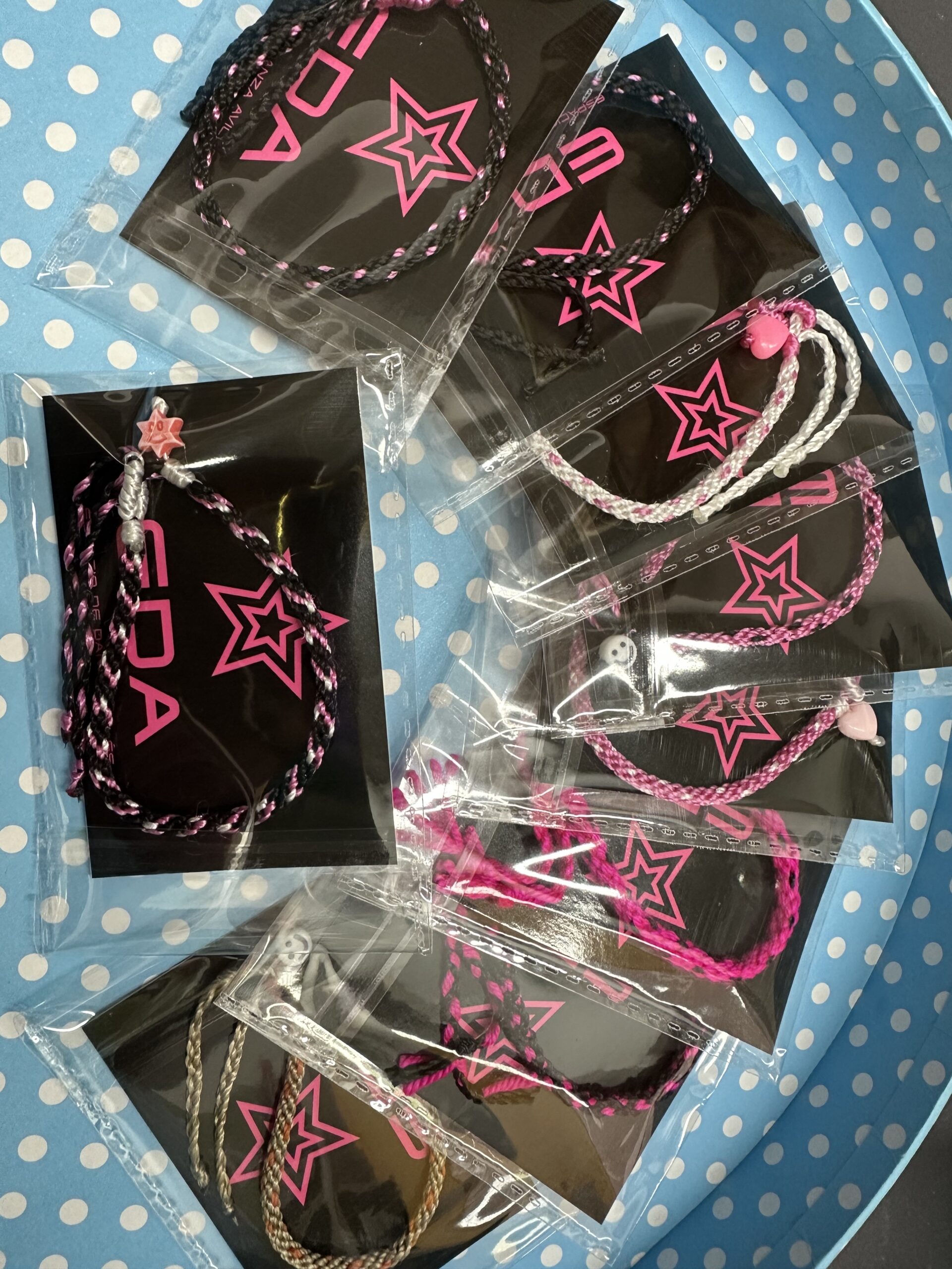 Pulseras tejidas a mano EDA